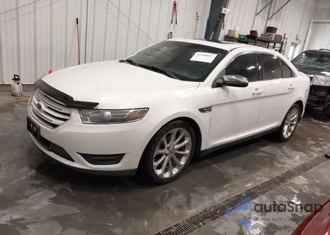 2016 Ford Taurus Limited z USA, uszkodzony, nr VIN 1FAHP2J81GG118032